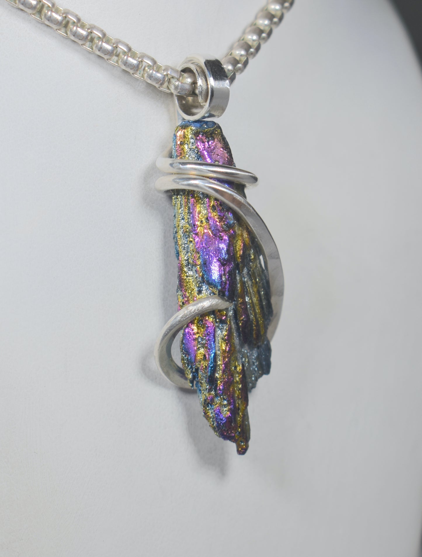 Carborundum Handmade Crystal Pendant Wrapped in Silver