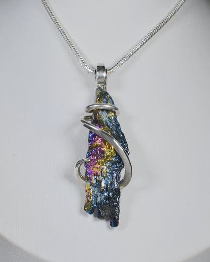 Carborundum Handmade Crystal Pendant Wrapped in Silver